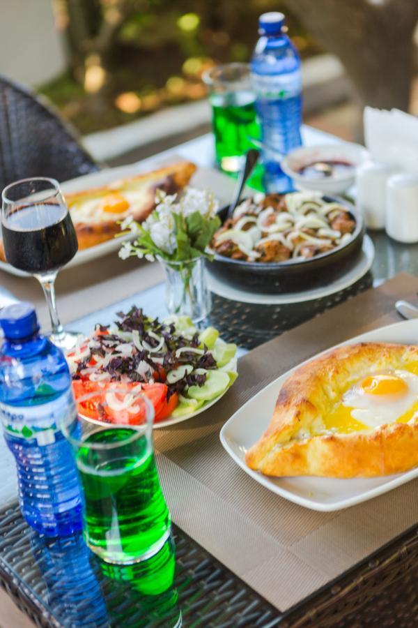 Hotel Simpatia Kobuleti Ngoại thất bức ảnh