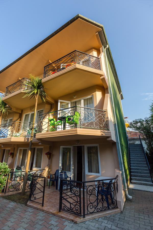 Hotel Simpatia Kobuleti Ngoại thất bức ảnh